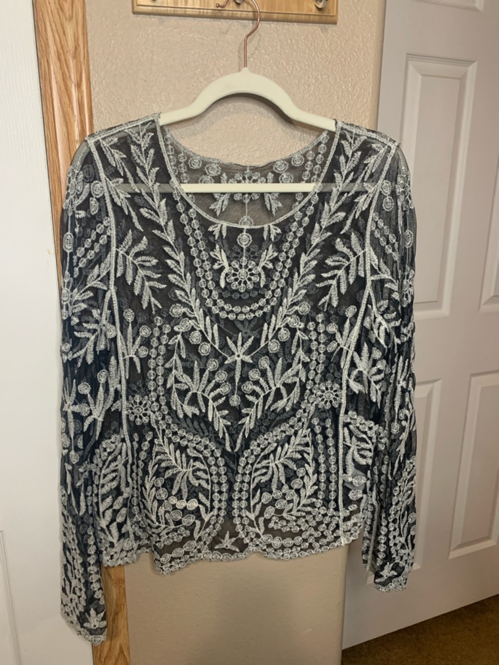 BOHO Sheer Black Blouse with White Floral Embroidery Scoop Neck Scallop Hems - Picture 6 of 7